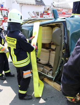 Foto des Albums: Ausbildung Hilfeleistung - Verkehrsunfall (18. 07. 2015)