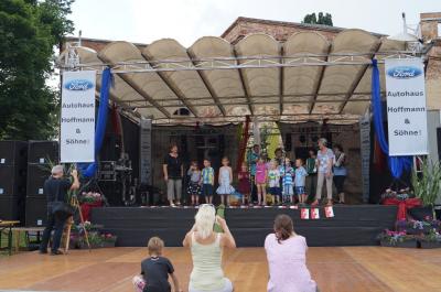 Foto des Albums: Bühnenprogramm zur 750-Jahrfeier in Dahme/Mark am Samstag (18.07.2015)