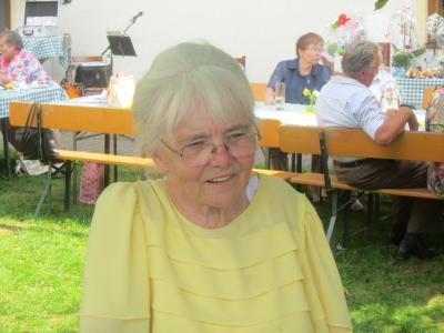 Foto des Albums: 80. Geb.Tag unserer "Oma" Regina Gimpl