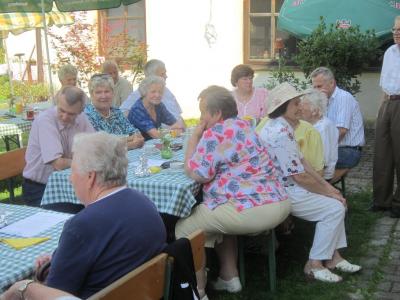 Foto des Albums: 80. Geb.Tag unserer "Oma" Regina Gimpl