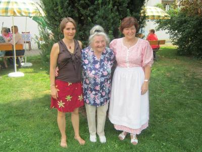 Foto des Albums: 80. Geb.Tag unserer "Oma" Regina Gimpl