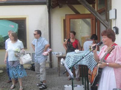 Foto des Albums: 80. Geb.Tag unserer "Oma" Regina Gimpl