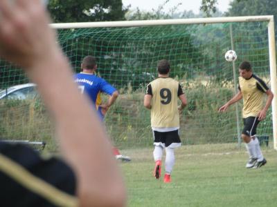 Foto des Albums: FSV Hohenbruch - Häsener SV II