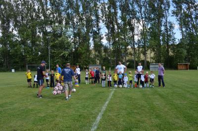 Foto des Albums: Fussballtraining der kleinsten in Zabenstedt