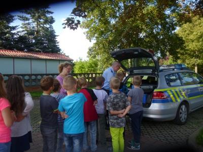 Foto des Albums: Schuljahresbeginn- Achtung Autofahrer