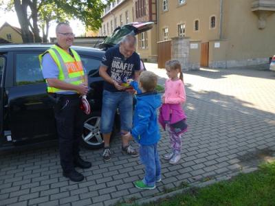 Foto des Albums: Schuljahresbeginn- Achtung Autofahrer