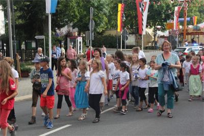 Foto des Albums: Wiesenfest (18. 07. 2015)