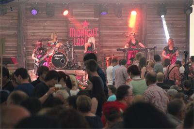 Foto des Albums: Wiesenfest (18. 07. 2015)