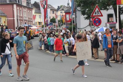 Foto des Albums: Wiesenfest (18. 07. 2015)