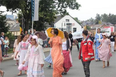 Foto des Albums: Wiesenfest (18. 07. 2015)