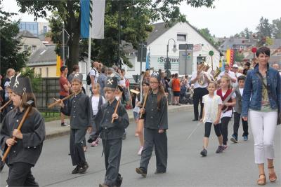 Foto des Albums: Wiesenfest (18. 07. 2015)