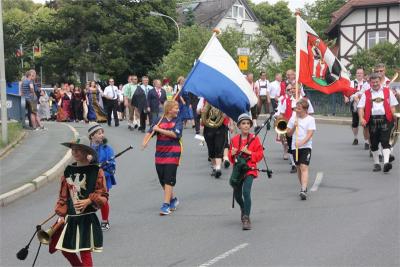 Foto des Albums: Wiesenfest (18. 07. 2015)