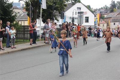 Foto des Albums: Wiesenfest (18. 07. 2015)