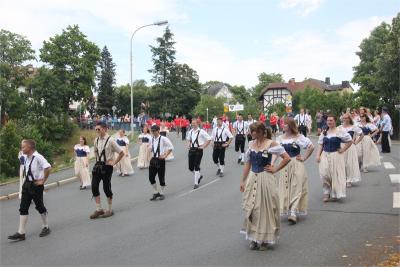 Foto des Albums: Wiesenfest (18. 07. 2015)