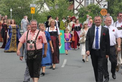 Foto des Albums: Wiesenfest (18. 07. 2015)