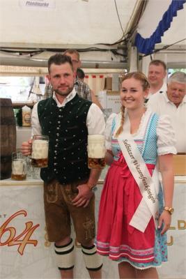 Foto des Albums: Wiesenfest (18. 07. 2015)