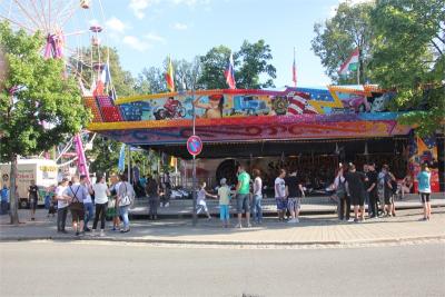 Foto des Albums: Wiesenfest (18. 07. 2015)