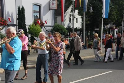 Foto des Albums: Wiesenfest (18. 07. 2015)