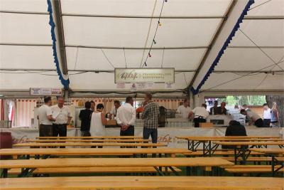 Foto des Albums: Wiesenfest (18. 07. 2015)