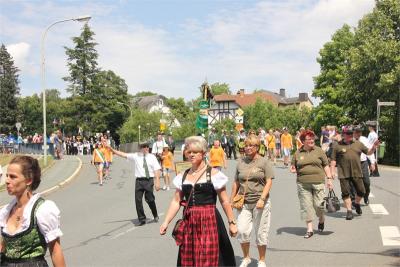 Foto des Albums: Wiesenfest (18. 07. 2015)