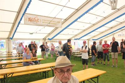 Foto des Albums: Wiesenfest (18. 07. 2015)