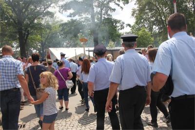 Foto des Albums: Wiesenfest (18. 07. 2015)