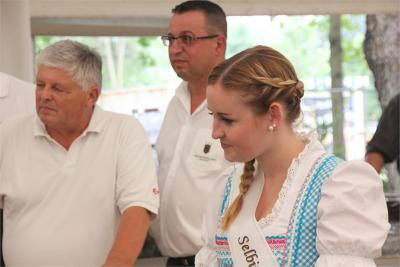 Foto des Albums: Wiesenfest (18. 07. 2015)