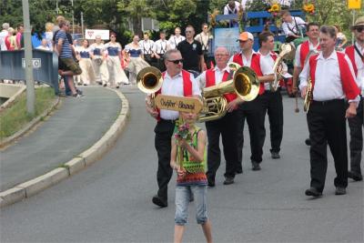 Foto des Albums: Wiesenfest (18. 07. 2015)