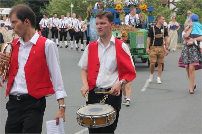 Foto des Albums: Wiesenfest (18. 07. 2015)