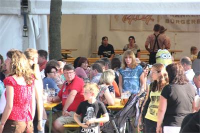 Foto des Albums: Wiesenfest (18. 07. 2015)