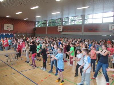 Foto des Albums: Tanzprojekt "Vielfalt - Das Beste gegen Einfalt!" - der erste Tag