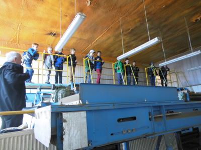 Foto des Albums: Unser Besuch in der Kartoffelhalle des ALV Crivitz in der Woche vom 14 - 18.09.2015.