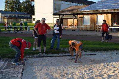 Foto des Albums: Sportabzeichenabnahme beim MTV Förste am 28.09.2015