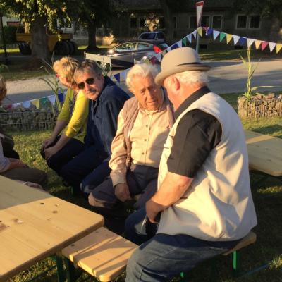 Foto des Albums: Dorffest in Wilmersdorf