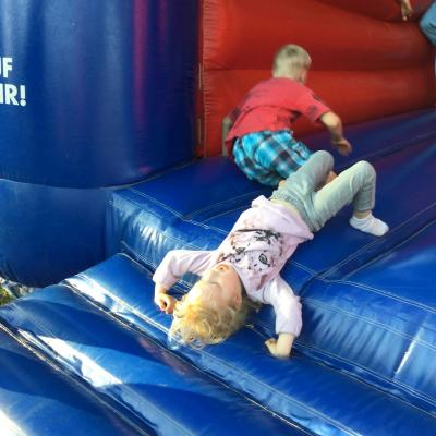 Foto des Albums: Dorffest in Wilmersdorf