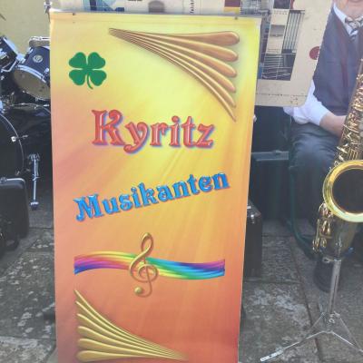 Foto des Albums: Dorffest in Wilmersdorf