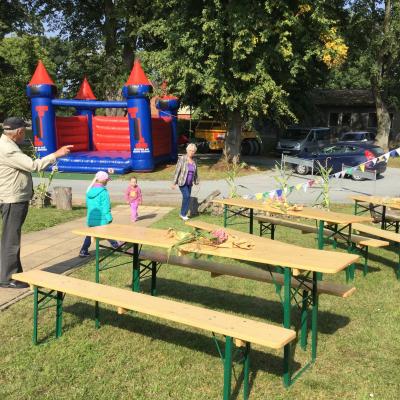 Foto des Albums: Dorffest in Wilmersdorf