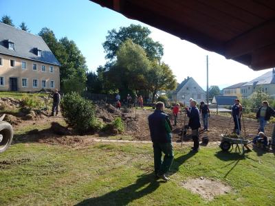 Foto des Albums: Schulgarteneinsatz