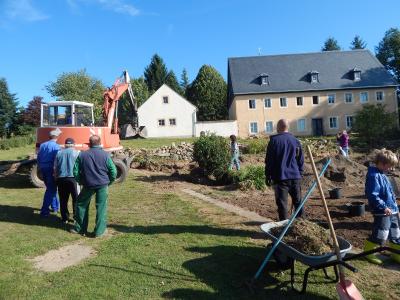 Foto des Albums: Schulgarteneinsatz