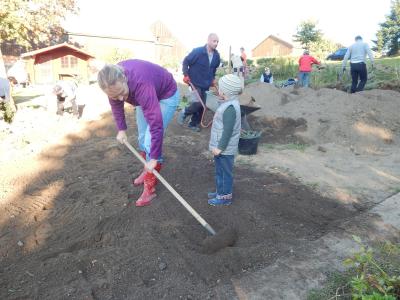 Foto des Albums: Schulgarteneinsatz