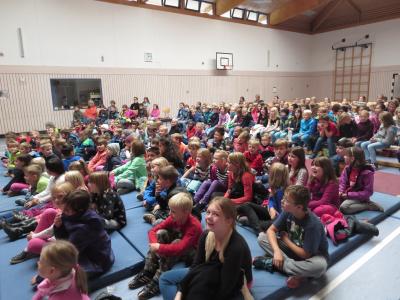 Foto des Albums: Theaterstück zur Zahngesundheit