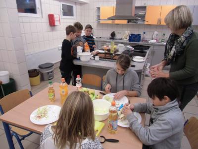 Foto des Albums: Herbstfest 2015  1. Block