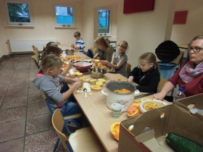 Foto des Albums: Herbstfest 2015  2. Block
