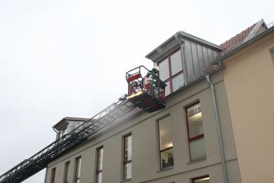 Geb&auml;udebrand mit Menschenrettung  