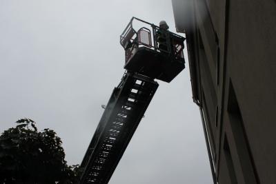 Geb&auml;udebrand mit Menschenrettung  