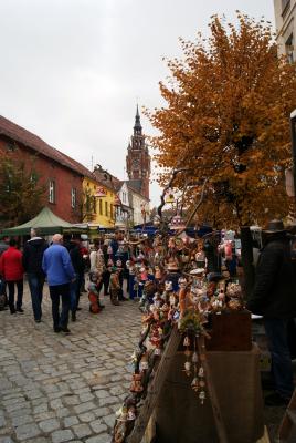 Foto des Albums: 20. Töpfermarkt auf dem Töpfermarkt (25.10.2015)