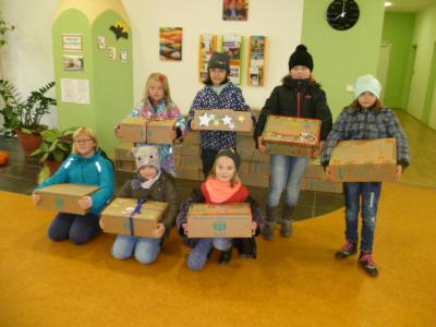 Foto des Albums: Paketaktion Kinder helfen Kindern (11. 11. 2015)