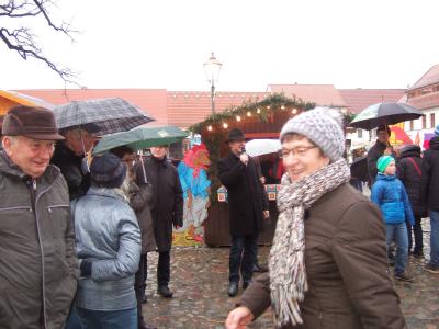 Foto des Albums: Weihnachtsmarkt in Uebigau (01. 12. 2015)