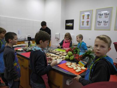 Foto des Albums: Vorbereitungen zur Feierlichen Einweihung unserer Schullehrküche