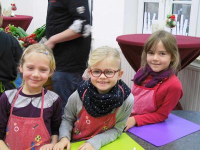 Foto des Albums: Vorbereitungen zur Feierlichen Einweihung unserer Schullehrküche